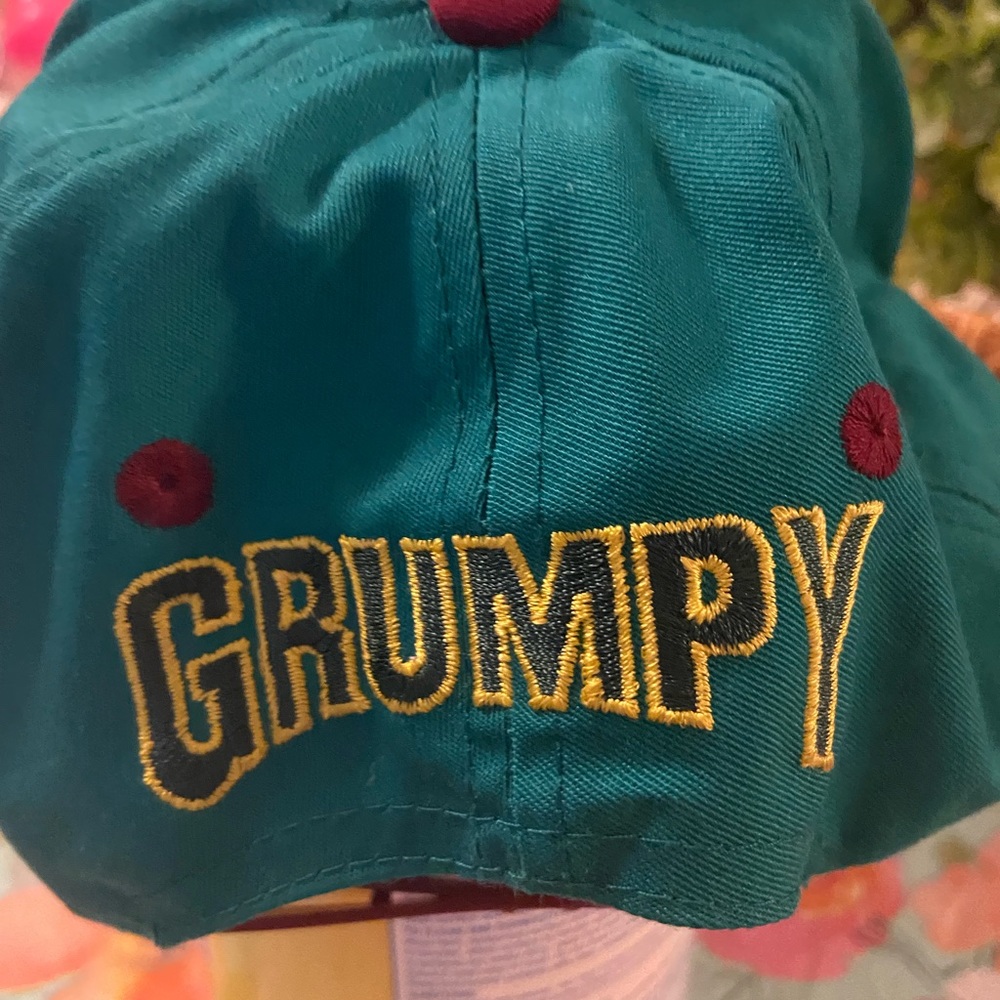 Vintage child’s Disney Snow White and the Seven Dwarfs  baseball hat - Picture 2 of 7